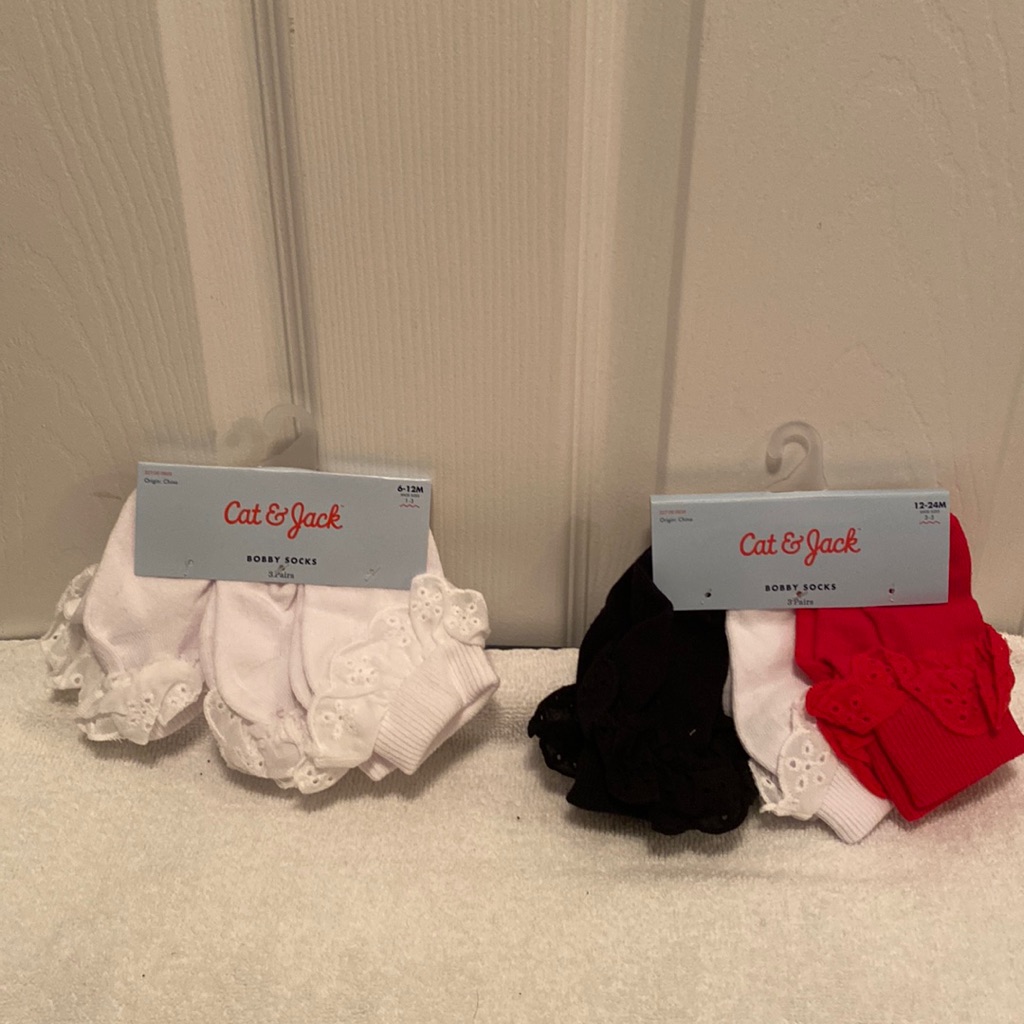 Brand New 2 Packs Cat  Jack Bobby Socks